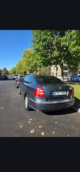 Skoda Octavia 3 of 5