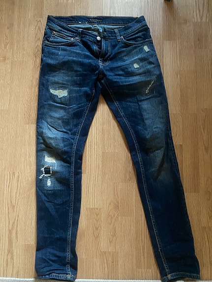 Product image 1 of 4