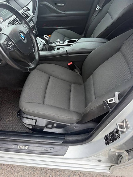 BMW 523i 7 of 8