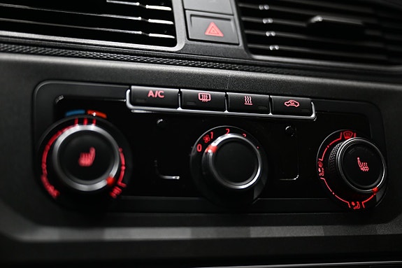 Volkswagen Caddy 23 of 30
