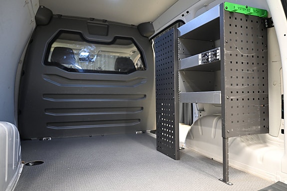 Volkswagen Caddy 10 of 30