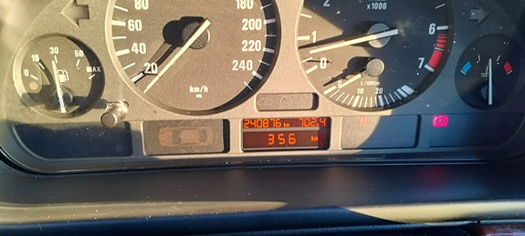 BMW 520i 21 of 22