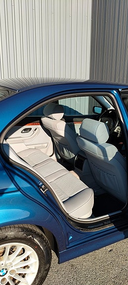 BMW 520i 8 of 22