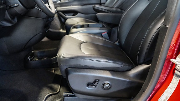 Chrysler Grand Voyager 15 of 26