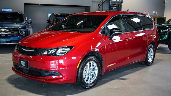 Chrysler Grand Voyager 2 of 26