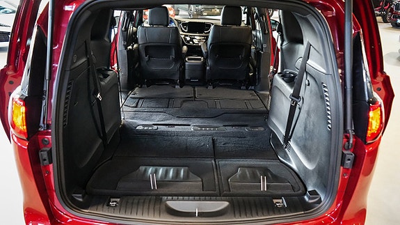 Chrysler Grand Voyager 19 of 26