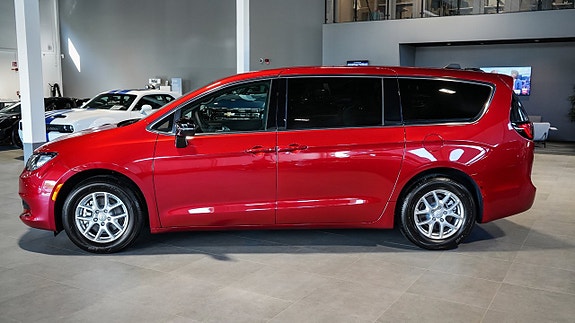 Chrysler Grand Voyager 4 of 26