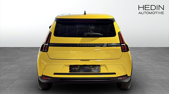 Renault 5 E-Tech 7 of 18