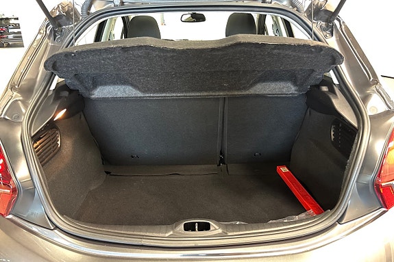 Peugeot 208 13 of 22