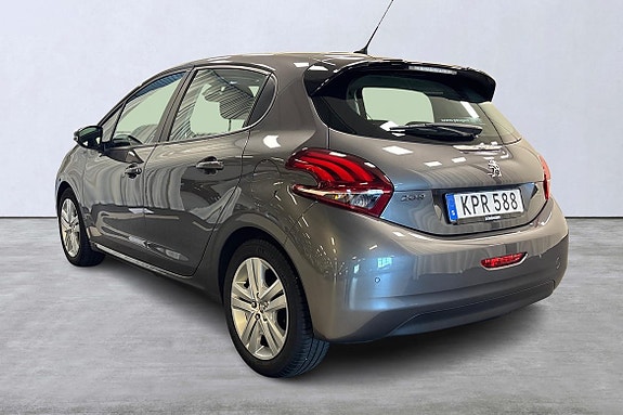 Peugeot 208 4 of 22