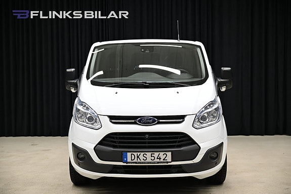 Ford Transit Custom 17 of 30