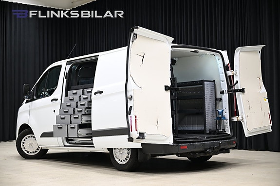 Ford Transit Custom 8 of 30