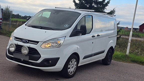 Ford Transit Custom 4 of 12