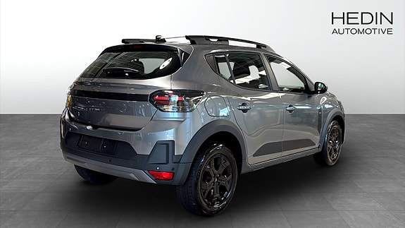 Dacia Sandero Stepway 2 of 22