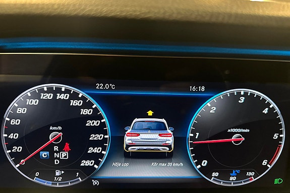 Mercedes-Benz E220 d 20 of 22