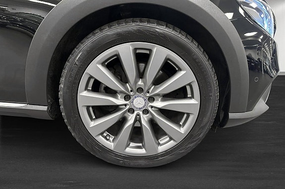 Mercedes-Benz E220 d 10 of 22