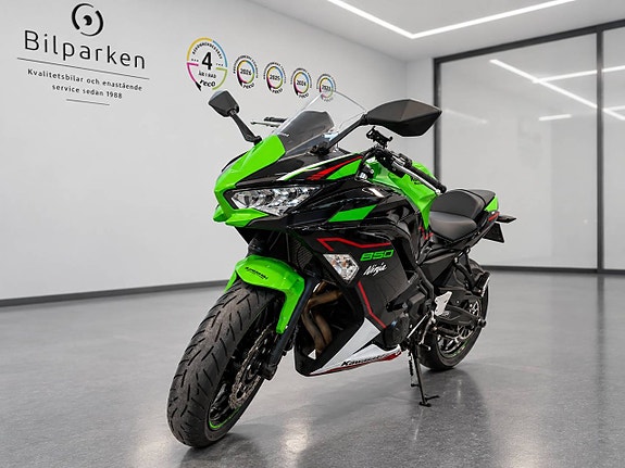 Kawasaki Ninja Z650 - ABS Bromsar 2 of 7