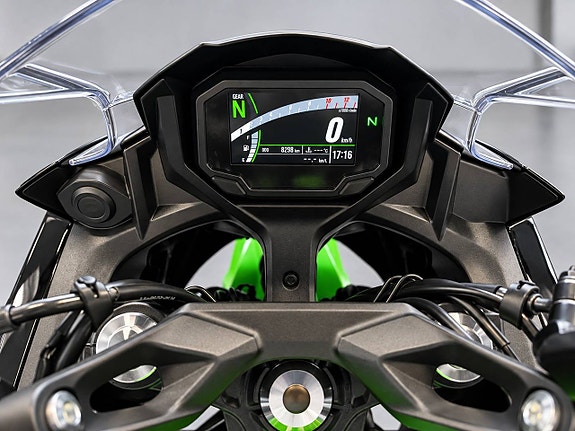 Kawasaki Ninja Z650 - ABS Bromsar 7 of 7