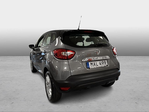 Renault Captur 3 of 16