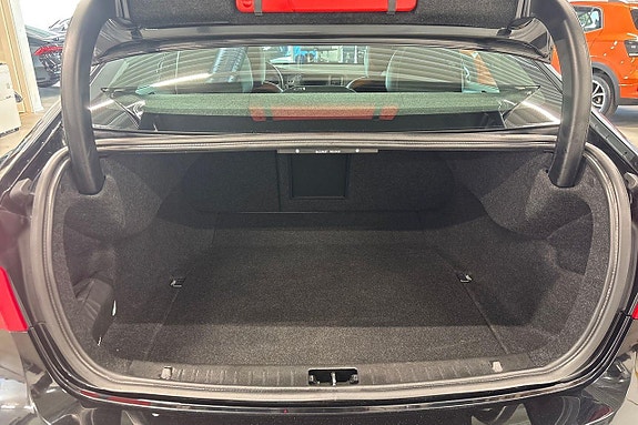 Volvo S60 13 of 23