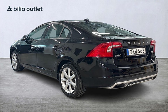 Volvo S60 3 of 23