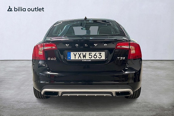 Volvo S60 7 of 23