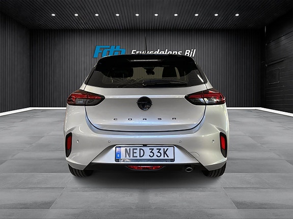 Opel Corsa 4 of 16