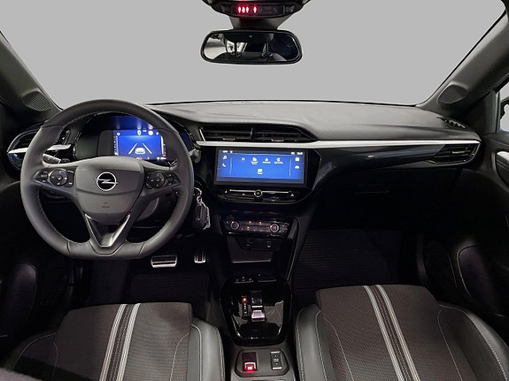 Opel Corsa 14 of 16