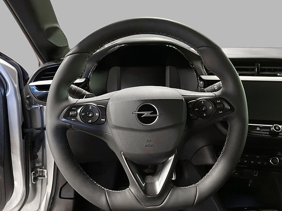 Opel Corsa 10 of 16