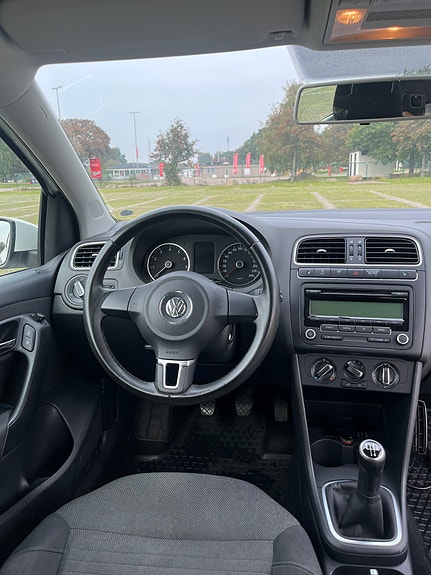 Volkswagen Polo 5 of 5