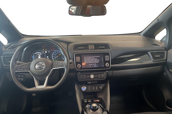 Nissan Leaf 8 of 11