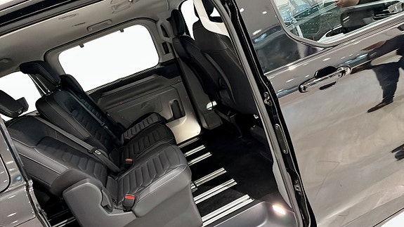 Ford Custom Tourneo 5 of 9