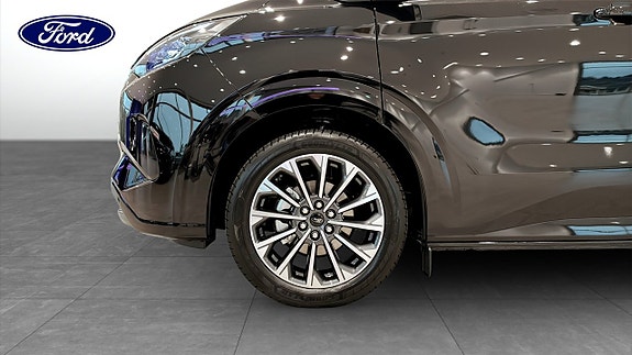 Ford Custom Tourneo 9 of 9