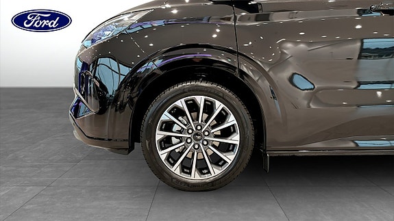 Ford Custom Tourneo 9 of 9