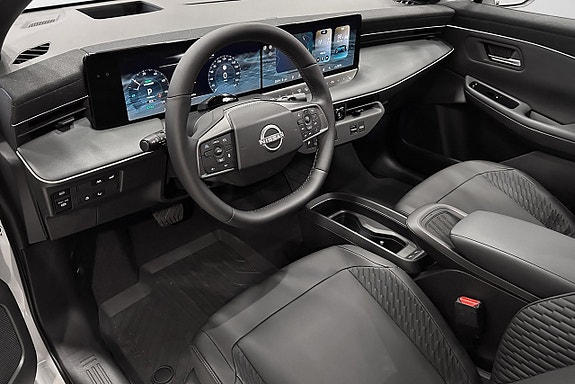 Nissan Leaf 10 of 30