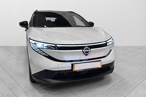 Nissan Leaf 7 of 30