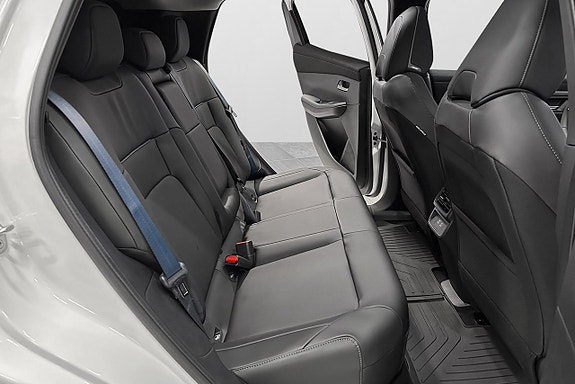 Nissan Leaf 23 of 30