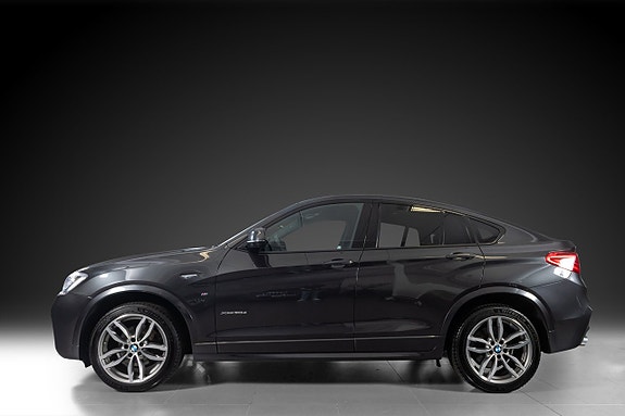 BMW X4 3 of 20