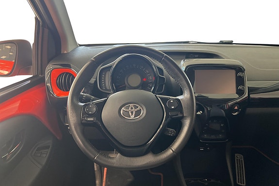 Toyota Aygo 12 of 23