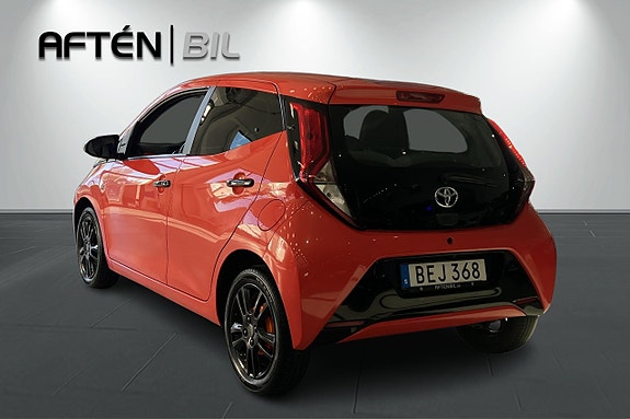 Toyota Aygo 8 of 23