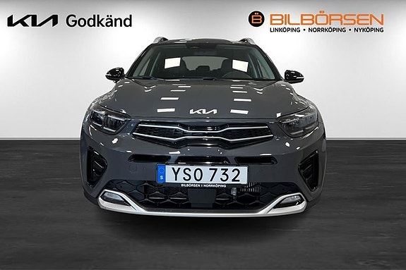 Kia Stonic 2 of 19