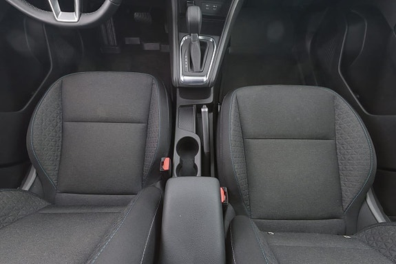 Renault Captur 9 of 14