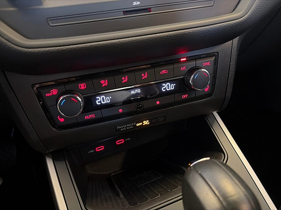 Seat Arona 8 of 10