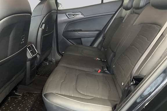 Kia Sportage 11 of 25