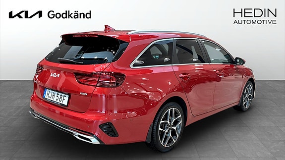 Kia Ceed 4 of 26