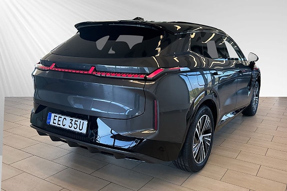 Lynk & Co 08 4 of 30