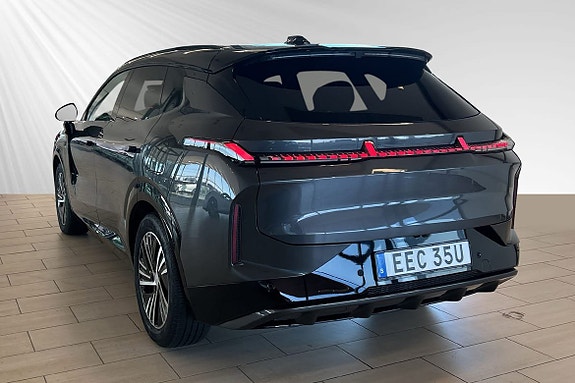 Lynk & Co 08 3 of 30