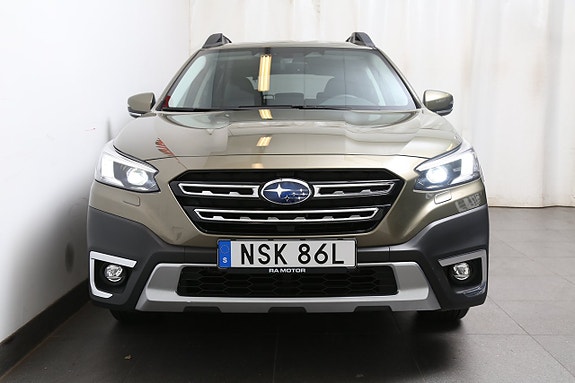 Subaru Outback 10 of 24