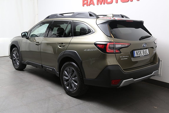 Subaru Outback 3 of 24