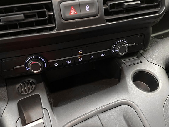 Opel Combo 12 of 17